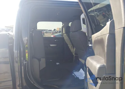 2016 Chevrolet Silverado 1500 1Lt z USA, uszkodzony, nr VIN 3GCPCREC4GG243037